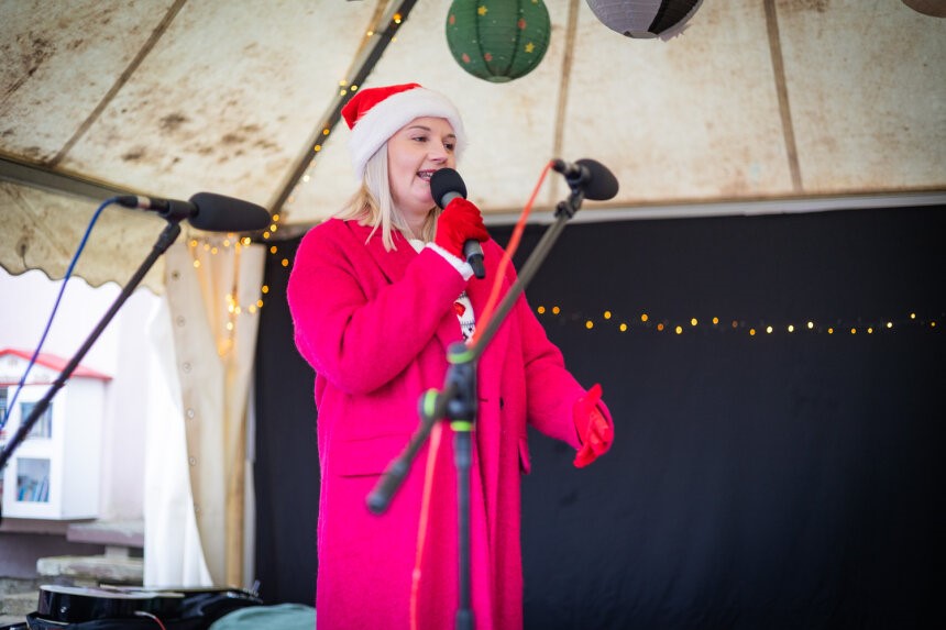 Održan prvi ''Dječji Advent na Voći'' kod zgrade Općine