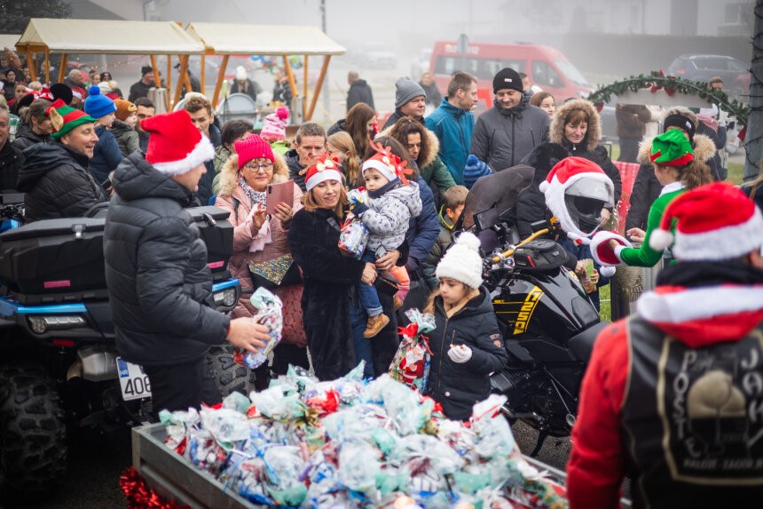 Održan prvi ''Dječji Advent na Voći'' kod zgrade Općine