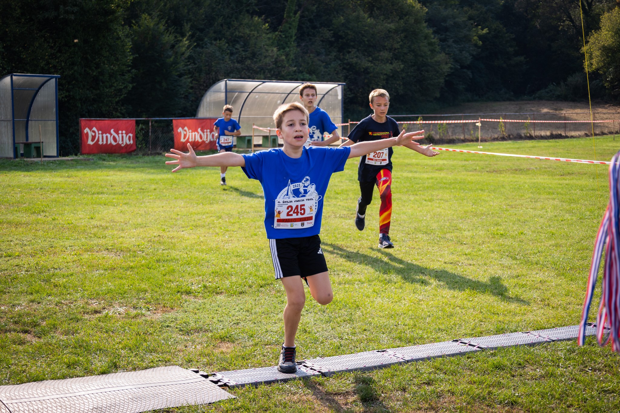 Održana četvrta utrka Špilja Vindija trail i vatrogasna utrka u Donjoj Voći