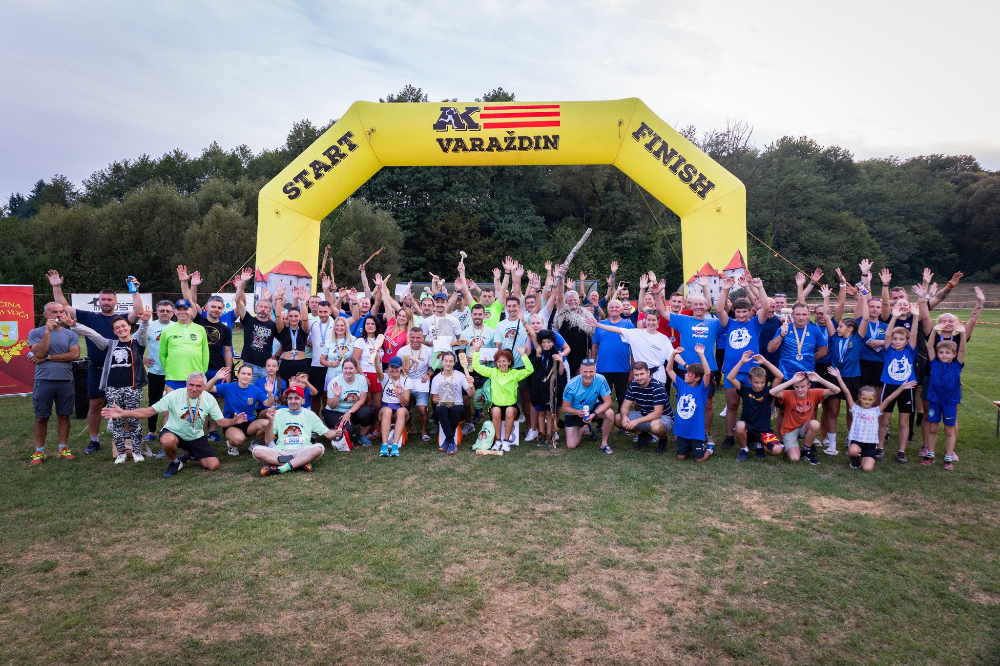 Održana četvrta utrka Špilja Vindija trail i vatrogasna utrka u Donjoj Voći