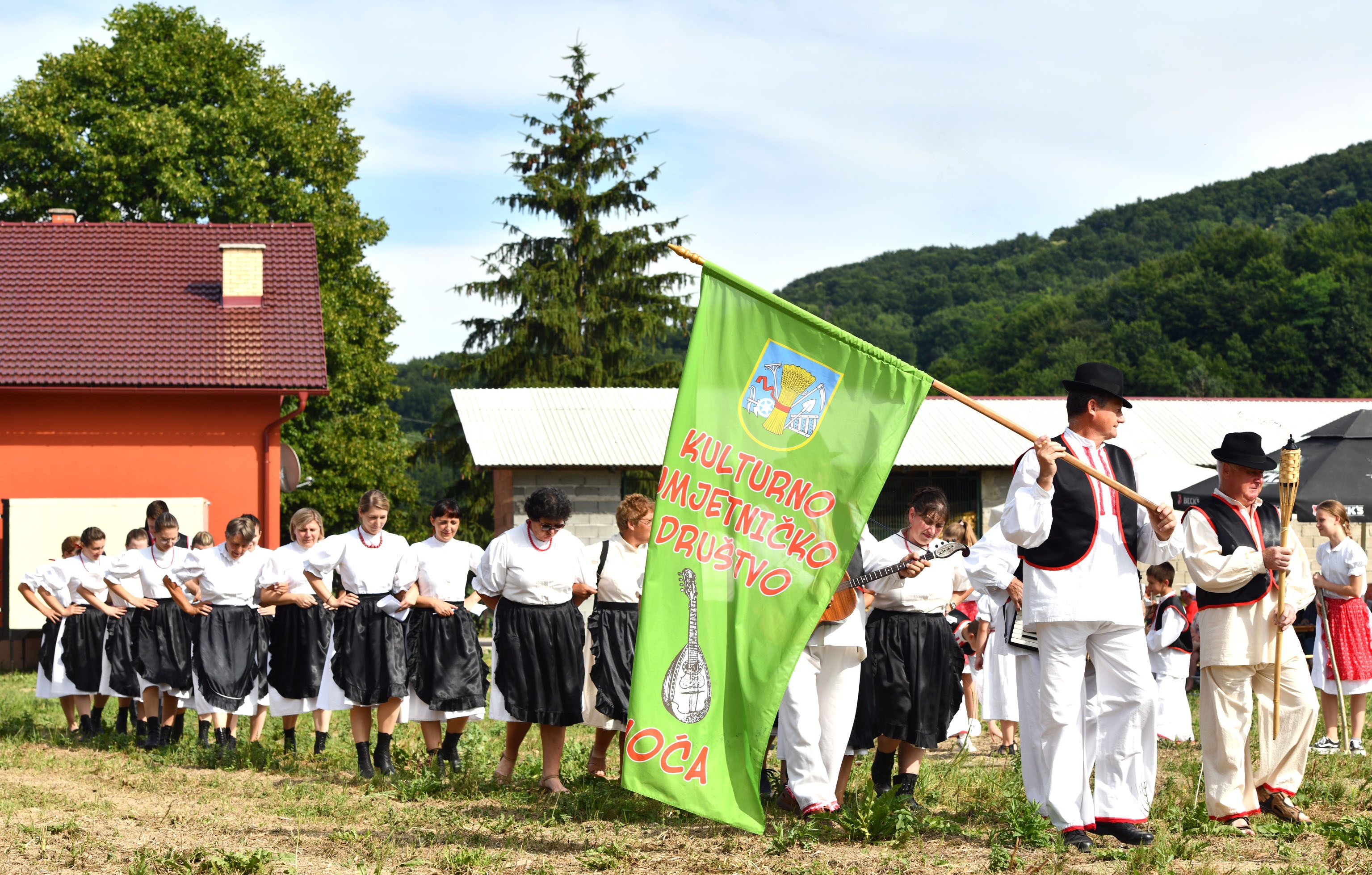 KUD Voća na Vinkovačkim jesenima