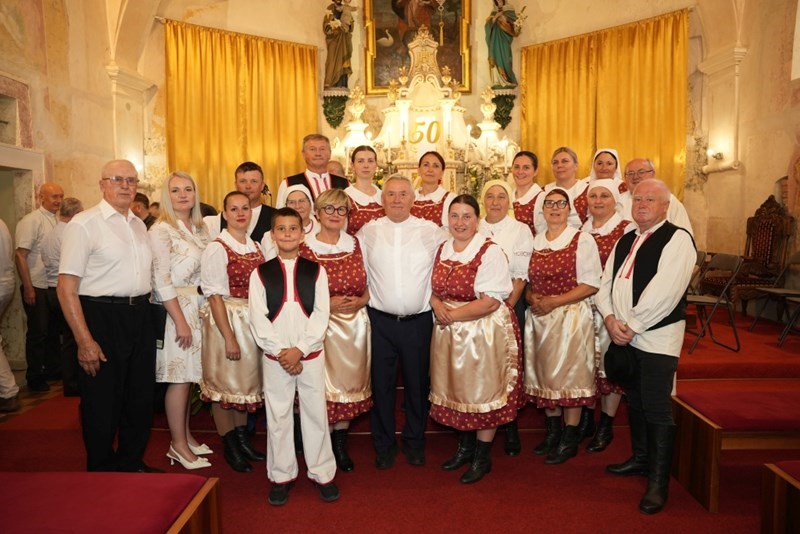 Proslava zlatne mise vlč. maestra Miroslava Martinjaka